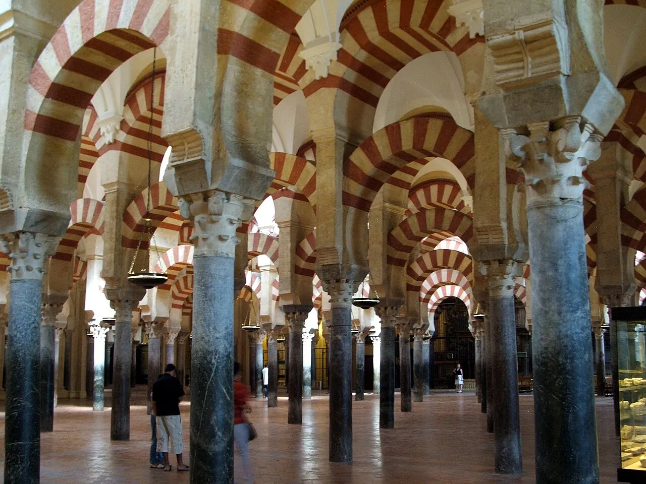 أقواس مسجد قرطبة